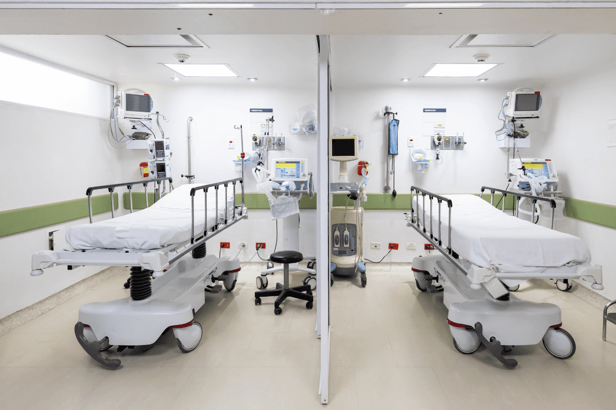 camas de urgencias de un hospital