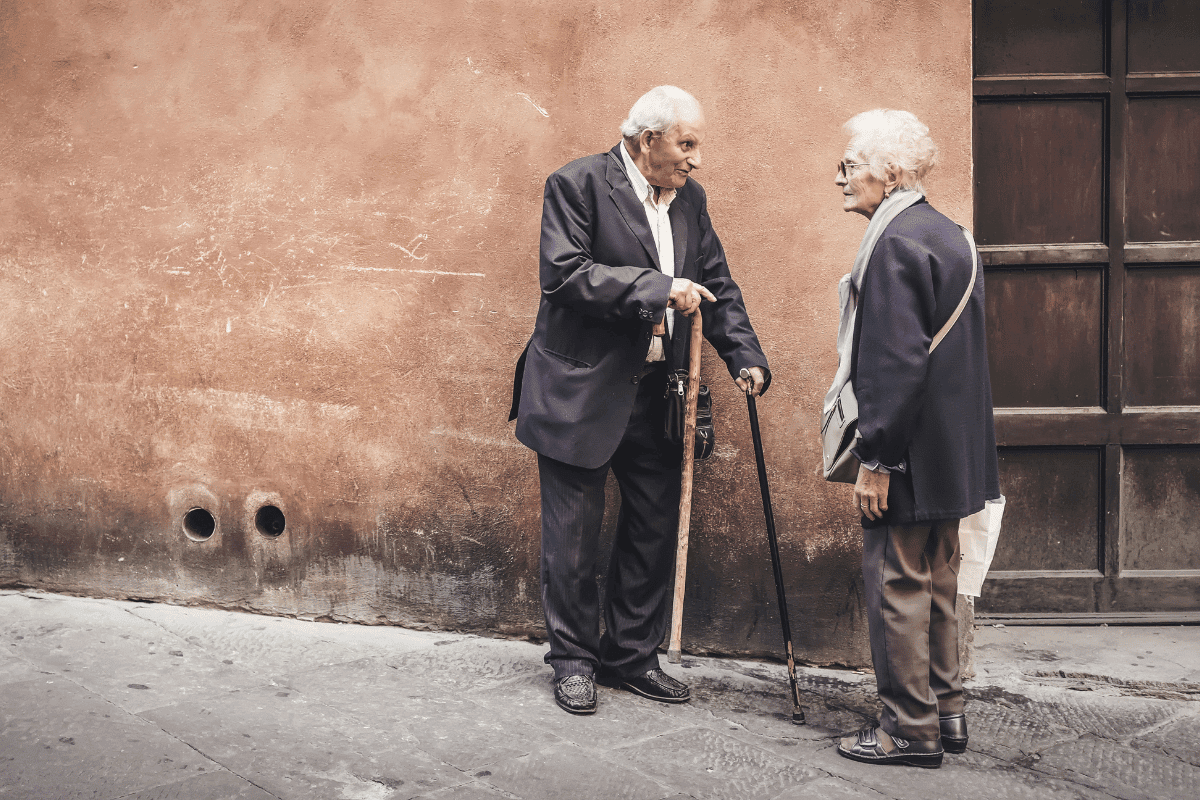 diferencia entre viejo y anciano